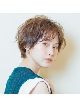タヤ シァル鶴見店(TAYA) ふんわりマニッシュショートボブ