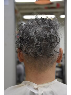 パーマ屋カラフル ほったらかしで大丈夫なパーマ