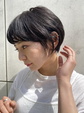 ピークアブー アヴェダ アトレ恵比寿(PEEK-A-BOO AVEDA) 20代30代40代絶壁解消ショート大人可愛いショート耳かけショート