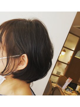 リジィー(Li Gee) ふんわりボブ