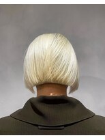 ヴァーディ オモテサンドウ(Vardy omotesando)&nbsp;blonde/金髪 ブロンド 抜きっぱなし