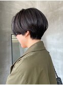 ハンサムショートセンターパートショートカット長め前髪前下がり