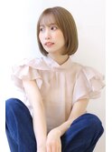 大人ボブ明るめベージュ