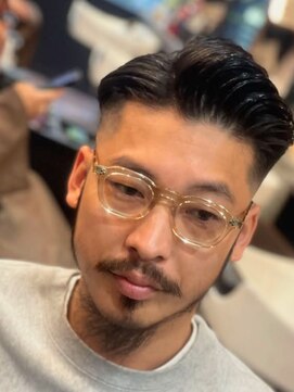 ビジネスサイドパーマ×ラルフカールの艶仕上げバーバースマート