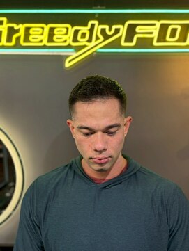 グリーディーフォックス 三軒茶屋(GreedyFOX) 波巻き/マッシュパーマ/ウルフ/ハイライト<理容室>三軒茶屋