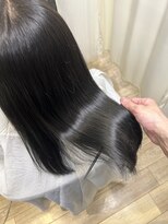ルフカ(Lufca)&nbsp;アッシュ系暗髪艶カラー