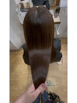カラーサロンビスカリア 相模原エリア 淵野辺駅店(Color salon Biscaria) 赤みを抑えるオリーブグレージュ艶髪