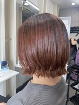グランツ(Glanz)&nbsp;切りっぱなしボブ 外ハネ オレンジカラー ブリーチなし 髪質改善