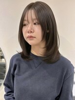 ラミエバイメルト 下北沢(lamie by melt)&nbsp;ミディアムレイヤー顔周り前髪カット小顔ヘアアッシュベージュ