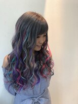 ヘアアンドリラクゼーション ジン(Jinn) 濃いめのユニコーンカラー