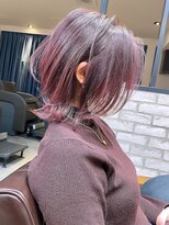 アヴァロン(AVALON)&nbsp;大人レイヤーボブ・前髪長め・ウルフ・チェリーピンク【BISA】