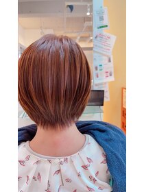 桜デコ ティンプル店(DECO) 後ろから首を細く見せる場合