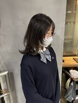 リュッカ(Lyuck)&nbsp;【MANA】ウルフ/レイヤー/セミロング/ウルフカット