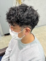 リット×ベリエ(Lit.×belier)&nbsp;波巻きスパイラルツイストスパイラルパーママッシュメンズヘア