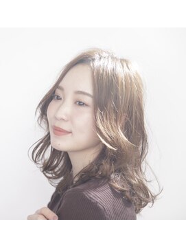 ルルディ バイ アフロディーテ銀座(luludi by APHRODITE) 黒髪/グレーベージュ/レイヤーロング/前髪パーマ/銀座