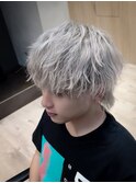 ホワイトカラー×メンズウルフカット