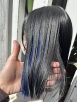アン(Hair make un)&nbsp;【インナーカラー】ブルー♪