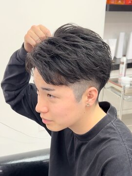 ザ アクネ 岡崎竜美丘店(THE ACNE) ＊アップバング/メンズカット/眉カット