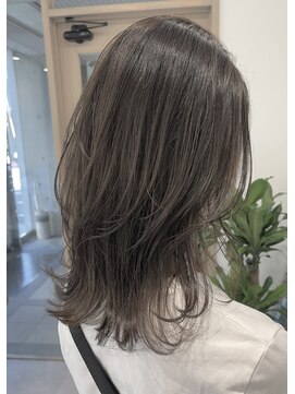 シェリエ(Chal Lier) レイヤーカット/ブリーチ無しオリーブグレージュ