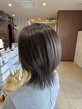 レイフィールド 岡崎六名店 大人清楚　ナチュラルブラウン