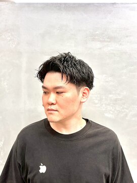 サームマン 人形町(SARM MAN) アップバング×フェードパーマ