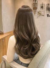 テクライズ 刈谷店(TECHRISE)&nbsp;透明感シアーグレージュ/ロング/レイヤーカット/艶髪