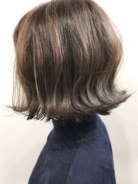 ティンク 横浜(Tink) イルミナ×チャコールベージュ/Tink横浜 金澤恵輔