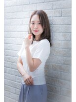 ソア 武蔵小杉(SOAR) 無造作黒髪伸ばしかけラフヴェールウェーブの小顔フェザーロング