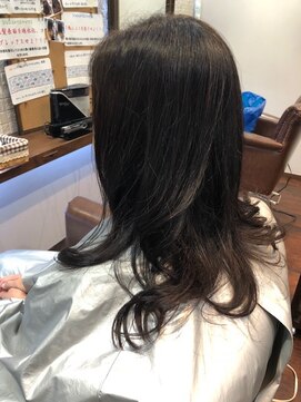 ヘアー サロン アットシュシュ(Hair Salon At'shushu) 縮毛矯正と毛先のカール♪