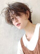 アルバム 渋谷パルコ(ALBUM)&nbsp;大人カジュアルショートスタイル_耳かけウェーブパーマ_56651