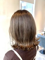 アピューズ ヘアー 梅田(Apiuz Hair)&nbsp;Apiuz Hair アッシュベージュの外ハネボブ