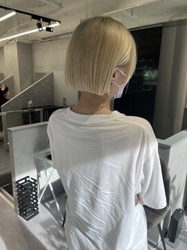 ファイブバイジエクト 堀江(FIVE by The Ect) スタイルが良く見えるハイトーンボブ×似合わせカット☆