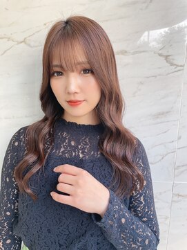 オーロ 緑地公園店(ORO) ナチュラルロングヘア