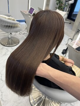 ロンドルーチェ 心斎橋(Lond luce) ダークアッシュ/ミディアムレイヤーカット［髪質改善/縮毛矯正］