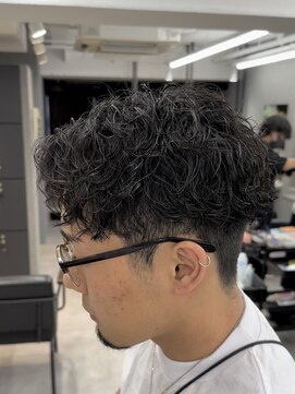 オーバルバイアピッシュ(OVARL by apish) センターパートツイスパしっかり縦落ち