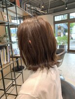 ユリイカビヨウシツ&nbsp;外ハネミディアム