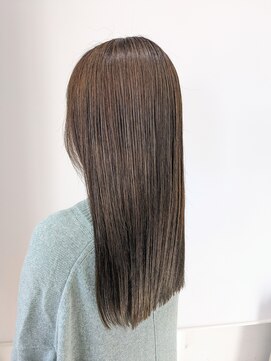 アヤラ オーガニックアンドスパ 東船橋店(AYALA) 【中村のぞみ】ブリーチ無しアッシュカラー