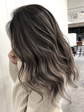 エイド 上野御徒町(e'id) バレイヤージュ[湯島/上野/御徒町/ブリーチ/ハイライト]