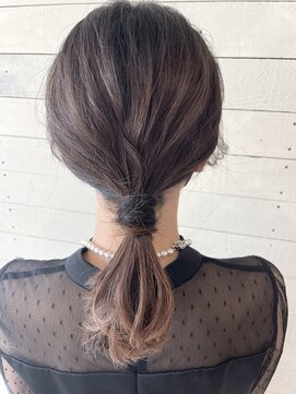 ルノン フィージュ(LUNON fieju) ヘアセット/お呼ばれヘア/ローポニーテール