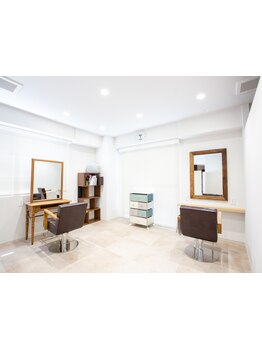 心地良くリラックスした癒し時間を過ごせる、ゆったりと落ち着いたプライベート空間♪個室もございます◎