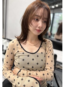 キートス(Kiitos) ★20代30代40代セクシーミディくびれヘア ココアベージュ梅田