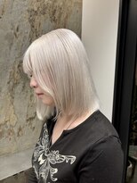 ソル 栄矢場町(SOL) ホワイトシルバー