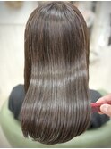 髪質改善/艶髪/ストレートスタイル/アッシュグレージュ