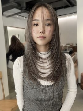 ディモアンド 表参道(Dimo&) カット/ホワイトグレージュ/レイヤーカット/チェリーブラウン