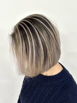 イリス 名古屋 名駅(Iris) シャドールーツブリーチ2回~ ボブレイヤー/レイヤーカット/