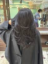 スリー(three)&nbsp;レイヤーカット