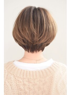 大人ショートボブ