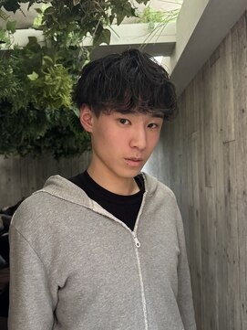 シャドウパーマ