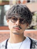 大分波巻きスパイラルパーマメンズカットラウンドマッシュゆるめ