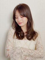 ロッカ(LOCCA) 骨格ウェーブタイプに似合うミディアムレイヤースタイル